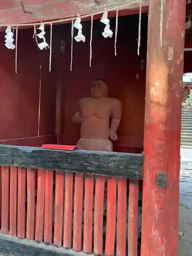 花園神社の像