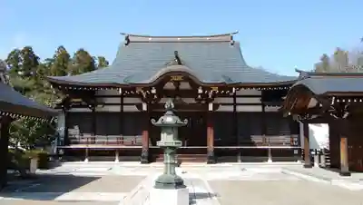 薬王院の本殿・本堂