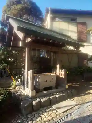 諏訪神社の手水舎