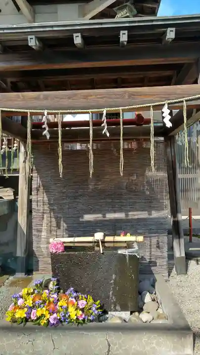 上尾御嶽神社の手水舎