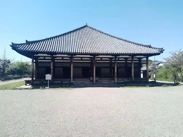 元興寺の本殿・本堂