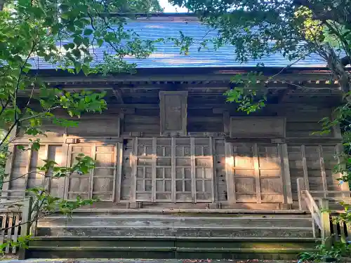 小物忌神社の本殿