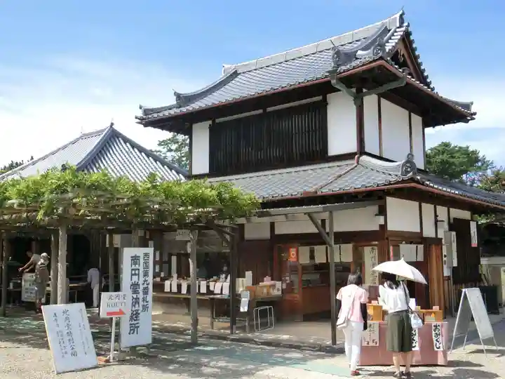 興福寺 南円堂のその他建物