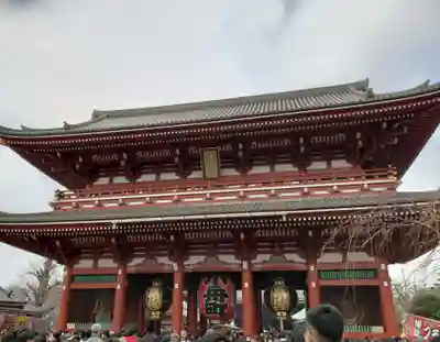 浅草寺の山門・神門