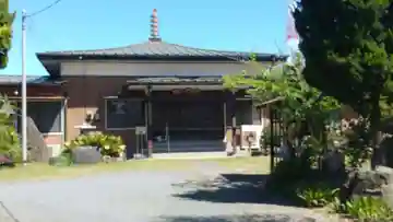 善照寺の本殿・本堂