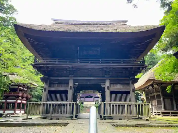 西明寺の山門・神門