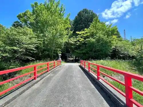 雨也神社（八大龍王社）(滋賀県)
