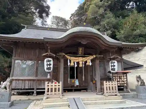 一宮神社の{uncategorized: "未分類", other: "その他", undefined: "問題あり", building: "その他建物", grave: "お墓", sacred_gate: "鳥居", guardian: "狛犬", statue: "像", buddha: "仏像", history: "歴史", nature: "自然", garden: "庭園", animal: "動物", pagoda: "塔", temizu: "手水舎", mountain_gate: "山門・神門", sanctuary: "本殿・本堂", subordinate: "末社・摂社", art: "芸術", scenery: "景色", jizo: "地蔵", ema: "絵馬", goshuin: "御朱印", omikuji: "おみくじ", items: "授与品その他", amulet: "お守り", goshuincho: "御朱印帳", eats: "食事", festival: "お祭り", votive_dance: "神楽", shichigosan: "七五三参", wedding: "結婚式", experience: "体験その他", initially: "初詣", around: "周辺", anti_infection: "感染症対策"}