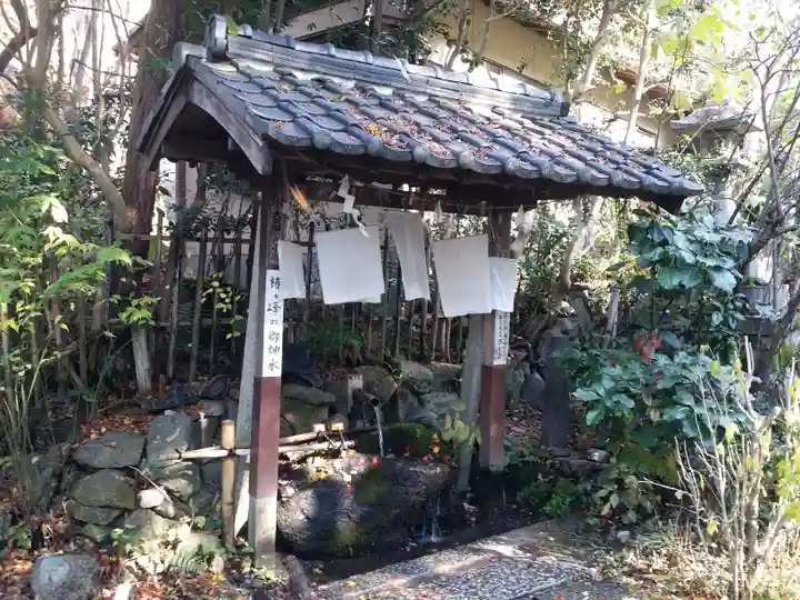 大豊神社の手水舎