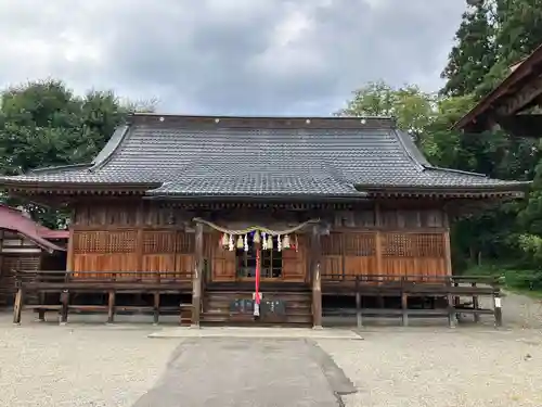 熊野神社の本殿