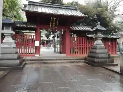 金王八幡宮の山門・神門
