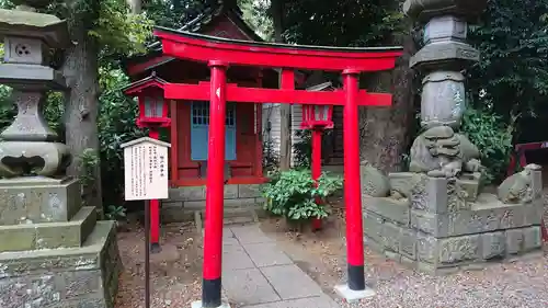 岩槻久伊豆神社の末社・摂社