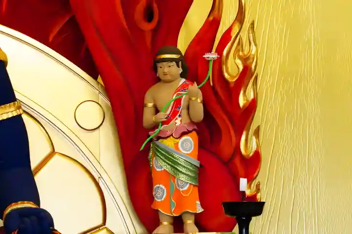 総本山 本福寺の像