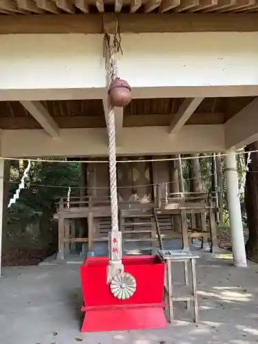 卑弥呼神社の{uncategorized: "未分類", other: "その他", undefined: "問題あり", building: "その他建物", grave: "お墓", sacred_gate: "鳥居", guardian: "狛犬", statue: "像", buddha: "仏像", history: "歴史", nature: "自然", garden: "庭園", animal: "動物", pagoda: "塔", temizu: "手水舎", mountain_gate: "山門・神門", sanctuary: "本殿・本堂", subordinate: "末社・摂社", art: "芸術", scenery: "景色", jizo: "地蔵", ema: "絵馬", goshuin: "御朱印", omikuji: "おみくじ", items: "授与品その他", amulet: "お守り", goshuincho: "御朱印帳", eats: "食事", festival: "お祭り", votive_dance: "神楽", shichigosan: "七五三参", wedding: "結婚式", experience: "体験その他", initially: "初詣", around: "周辺", anti_infection: "感染症対策"}