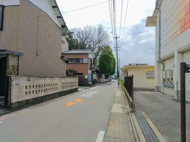 六所社(金城町)のその他建物