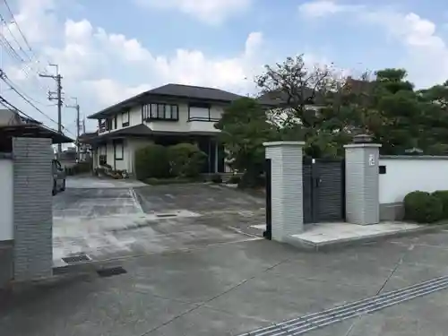 大鏡寺の山門