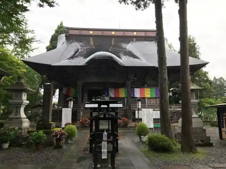 如法寺(鳥追観音)の本殿・本堂