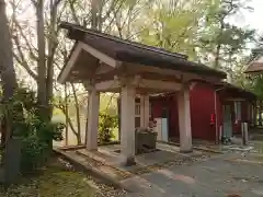 山中八幡社の手水