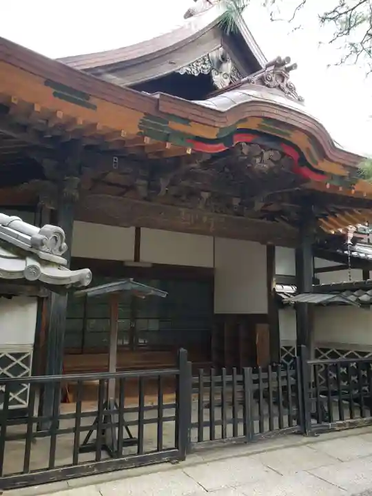 総願寺の本殿・本堂