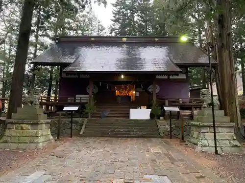 山家神社の本殿