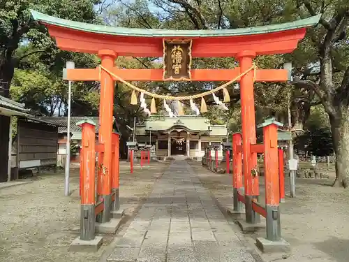 鳴海八幡宮の鳥居