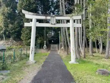 大寳神社の{uncategorized: "未分類", other: "その他", undefined: "問題あり", building: "その他建物", grave: "お墓", sacred_gate: "鳥居", guardian: "狛犬", statue: "像", buddha: "仏像", history: "歴史", nature: "自然", garden: "庭園", animal: "動物", pagoda: "塔", temizu: "手水舎", mountain_gate: "山門・神門", sanctuary: "本殿・本堂", subordinate: "末社・摂社", art: "芸術", scenery: "景色", jizo: "地蔵", ema: "絵馬", goshuin: "御朱印", omikuji: "おみくじ", items: "授与品その他", amulet: "お守り", goshuincho: "御朱印帳", eats: "食事", festival: "お祭り", votive_dance: "神楽", shichigosan: "七五三参", wedding: "結婚式", experience: "体験その他", initially: "初詣", around: "周辺", anti_infection: "感染症対策"}