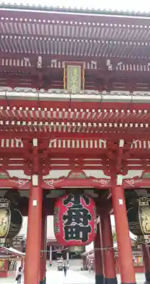 浅草寺の山門・神門