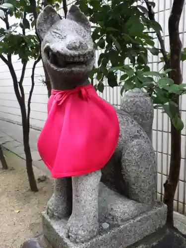 甚九郎稲荷神社の狛犬