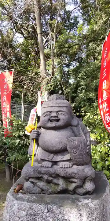 住吉神社の像
