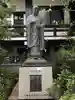 雲光院の像