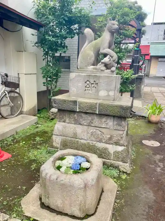 皆中稲荷神社(東京都)
