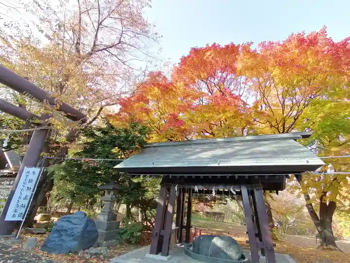 月寒神社の手水舎