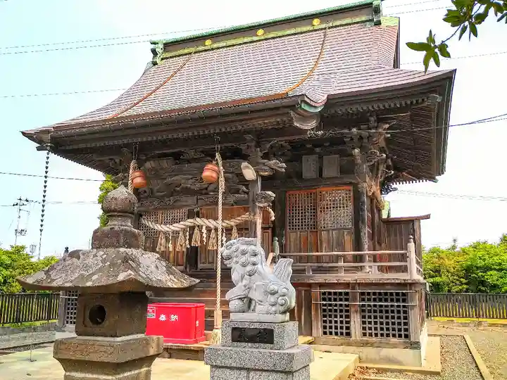 八幡神社の本殿・本堂