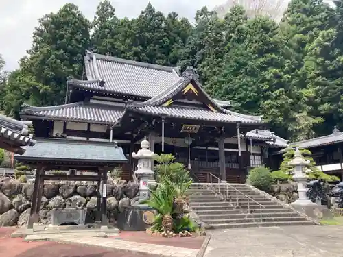 円実寺(山梨県)