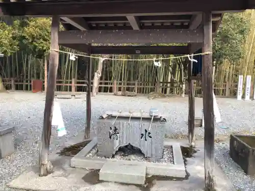 伊射奈美神社の手水舎