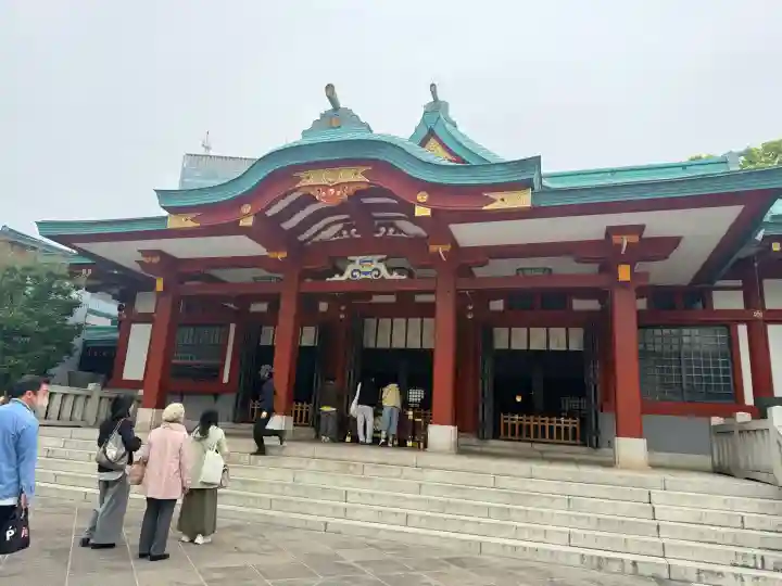 日枝神社の{uncategorized: "未分類", other: "その他", undefined: "問題あり", building: "その他建物", grave: "お墓", sacred_gate: "鳥居", guardian: "狛犬", statue: "像", buddha: "仏像", history: "歴史", nature: "自然", garden: "庭園", animal: "動物", pagoda: "塔", temizu: "手水舎", mountain_gate: "山門・神門", sanctuary: "本殿・本堂", subordinate: "末社・摂社", art: "芸術", scenery: "景色", jizo: "地蔵", ema: "絵馬", goshuin: "御朱印", omikuji: "おみくじ", items: "授与品その他", amulet: "お守り", goshuincho: "御朱印帳", eats: "食事", festival: "お祭り", votive_dance: "神楽", shichigosan: "七五三参", wedding: "結婚式", experience: "体験その他", initially: "初詣", around: "周辺", anti_infection: "感染症対策"}
