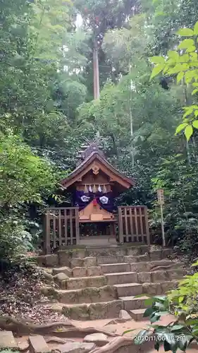 八重垣神社の末社