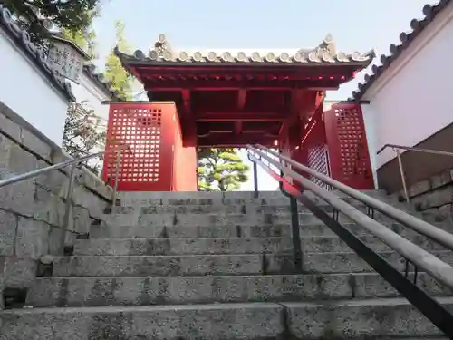 一心寺の山門