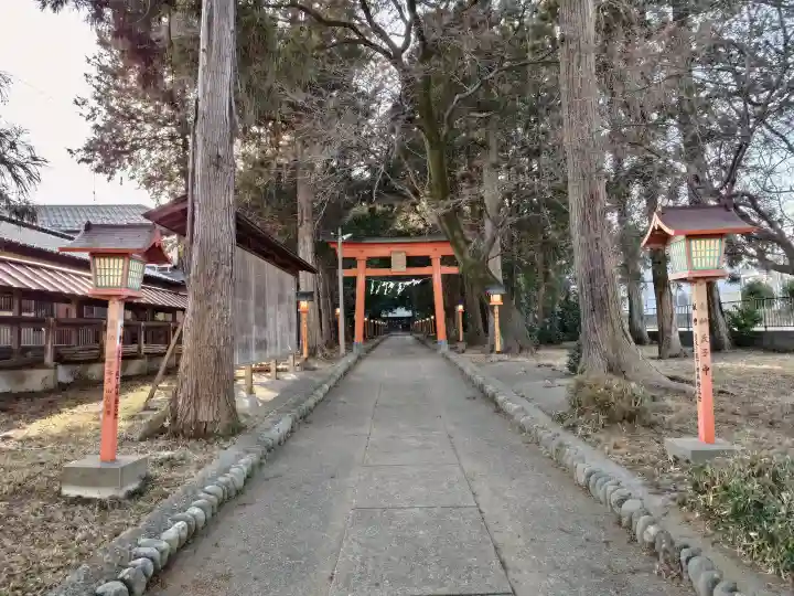 菅谷神社の{uncategorized: "未分類", other: "その他", undefined: "問題あり", building: "その他建物", grave: "お墓", sacred_gate: "鳥居", guardian: "狛犬", statue: "像", buddha: "仏像", history: "歴史", nature: "自然", garden: "庭園", animal: "動物", pagoda: "塔", temizu: "手水舎", mountain_gate: "山門・神門", sanctuary: "本殿・本堂", subordinate: "末社・摂社", art: "芸術", scenery: "景色", jizo: "地蔵", ema: "絵馬", goshuin: "御朱印", omikuji: "おみくじ", items: "授与品その他", amulet: "お守り", goshuincho: "御朱印帳", eats: "食事", festival: "お祭り", votive_dance: "神楽", shichigosan: "七五三参", wedding: "結婚式", experience: "体験その他", initially: "初詣", around: "周辺", anti_infection: "感染症対策"}