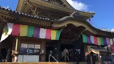 善光寺大勧進の本殿・本堂