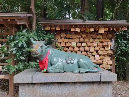 岩槻久伊豆神社の像