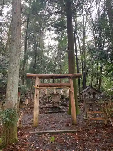 朝鳥大明神の鳥居