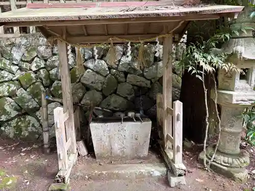 歌垣神社の手水舎