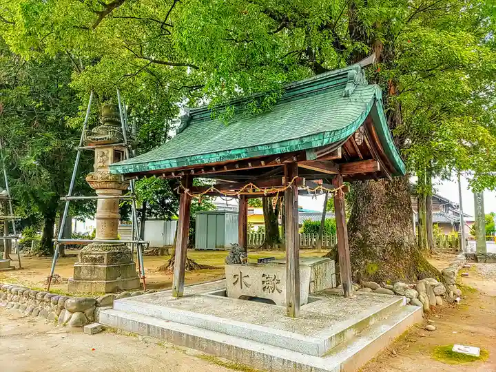 前利神社の手水舎