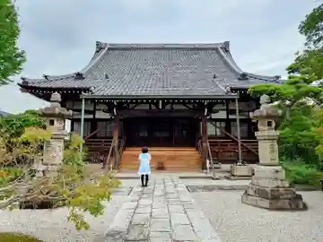 高布山 金勝寺の本殿・本堂