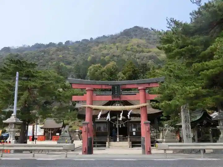 白鬚神社の鳥居