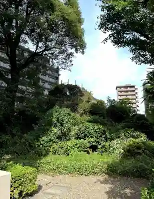 成子天神社の{uncategorized: "未分類", other: "その他", undefined: "問題あり", building: "その他建物", grave: "お墓", sacred_gate: "鳥居", guardian: "狛犬", statue: "像", buddha: "仏像", history: "歴史", nature: "自然", garden: "庭園", animal: "動物", pagoda: "塔", temizu: "手水舎", mountain_gate: "山門・神門", sanctuary: "本殿・本堂", subordinate: "末社・摂社", art: "芸術", scenery: "景色", jizo: "地蔵", ema: "絵馬", goshuin: "御朱印", omikuji: "おみくじ", items: "授与品その他", amulet: "お守り", goshuincho: "御朱印帳", eats: "食事", festival: "お祭り", votive_dance: "神楽", shichigosan: "七五三参", wedding: "結婚式", experience: "体験その他", initially: "初詣", around: "周辺", anti_infection: "感染症対策"}