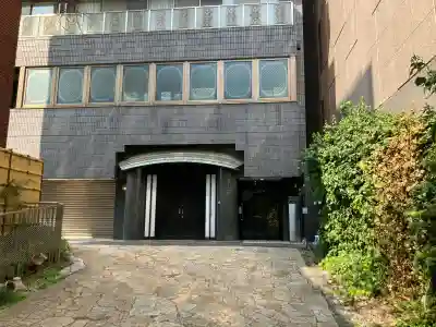 源流院の{uncategorized: "未分類", other: "その他", undefined: "問題あり", building: "その他建物", grave: "お墓", sacred_gate: "鳥居", guardian: "狛犬", statue: "像", buddha: "仏像", history: "歴史", nature: "自然", garden: "庭園", animal: "動物", pagoda: "塔", temizu: "手水舎", mountain_gate: "山門・神門", sanctuary: "本殿・本堂", subordinate: "末社・摂社", art: "芸術", scenery: "景色", jizo: "地蔵", ema: "絵馬", goshuin: "御朱印", omikuji: "おみくじ", items: "授与品その他", amulet: "お守り", goshuincho: "御朱印帳", eats: "食事", festival: "お祭り", votive_dance: "神楽", shichigosan: "七五三参", wedding: "結婚式", experience: "体験その他", initially: "初詣", around: "周辺", anti_infection: "感染症対策"}