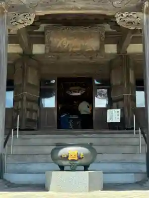 龍口寺の{uncategorized: "未分類", other: "その他", undefined: "問題あり", building: "その他建物", grave: "お墓", sacred_gate: "鳥居", guardian: "狛犬", statue: "像", buddha: "仏像", history: "歴史", nature: "自然", garden: "庭園", animal: "動物", pagoda: "塔", temizu: "手水舎", mountain_gate: "山門・神門", sanctuary: "本殿・本堂", subordinate: "末社・摂社", art: "芸術", scenery: "景色", jizo: "地蔵", ema: "絵馬", goshuin: "御朱印", omikuji: "おみくじ", items: "授与品その他", amulet: "お守り", goshuincho: "御朱印帳", eats: "食事", festival: "お祭り", votive_dance: "神楽", shichigosan: "七五三参", wedding: "結婚式", experience: "体験その他", initially: "初詣", around: "周辺", anti_infection: "感染症対策"}