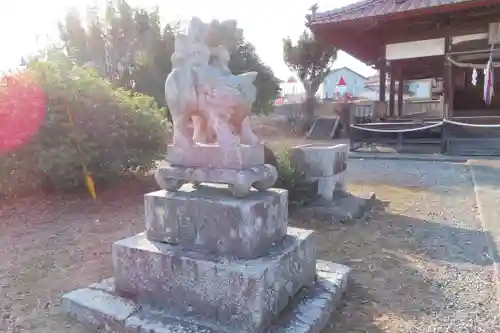 築地神社の狛犬